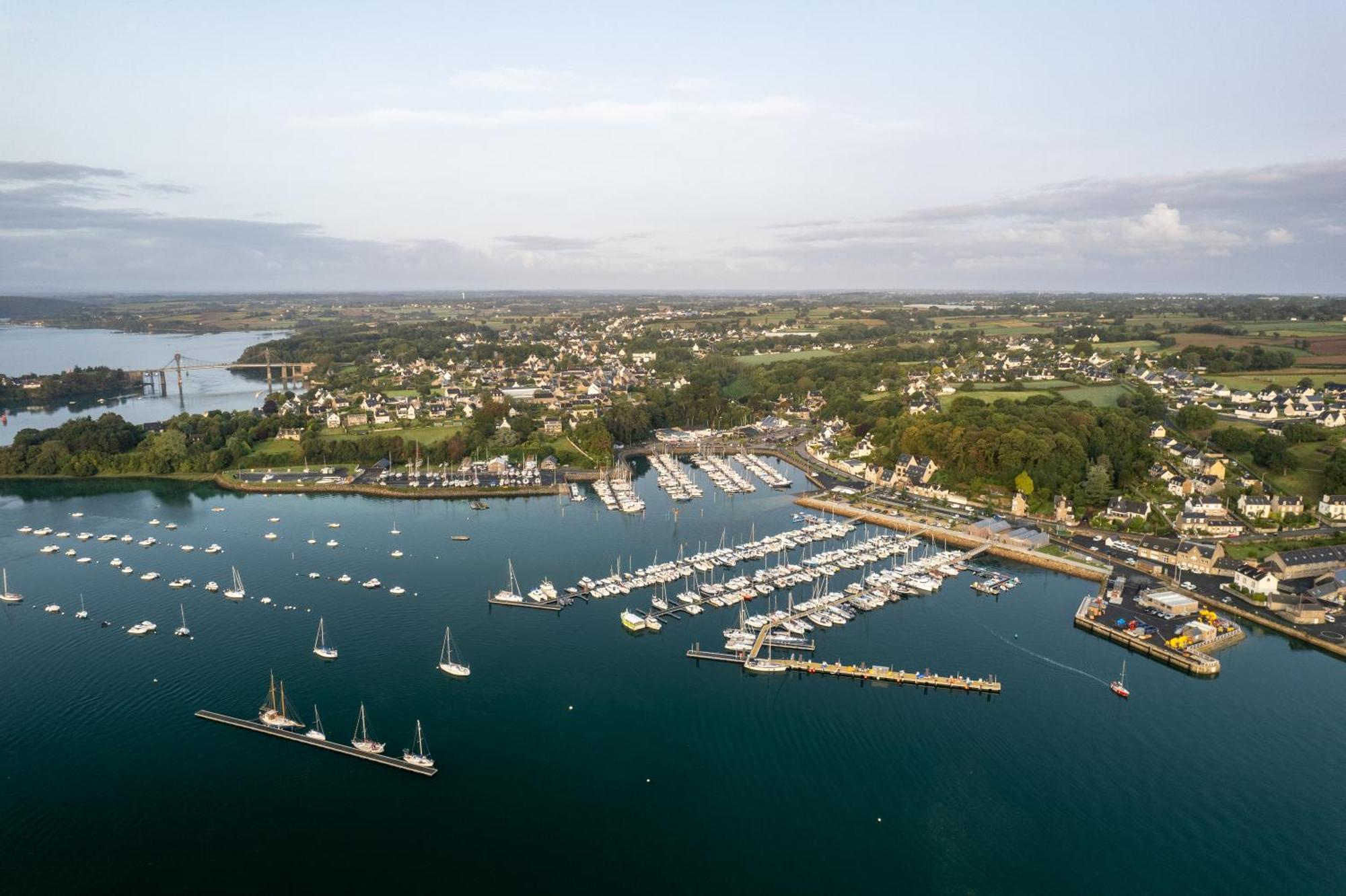 Gîte de la Marina dans la presqu'île de Lézardrieux Exterior foto